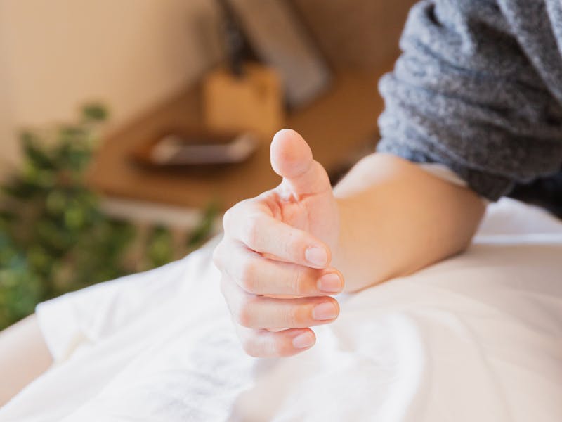 Consultation with chiropractor